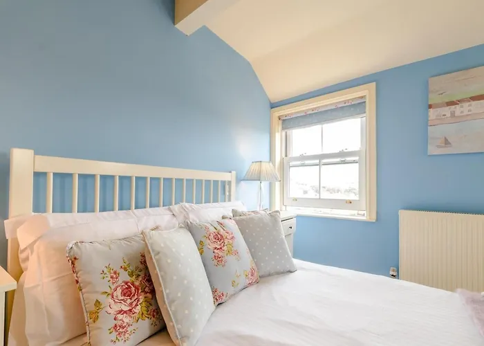 5 Bed In Oc-79016