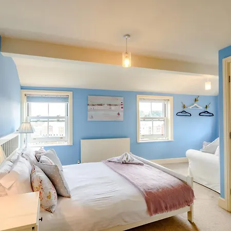 5 Bed In 79016 *
