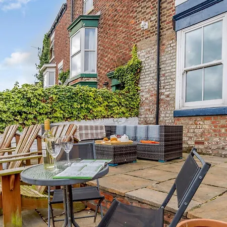 Holiday home 5 Bed In 79016 *